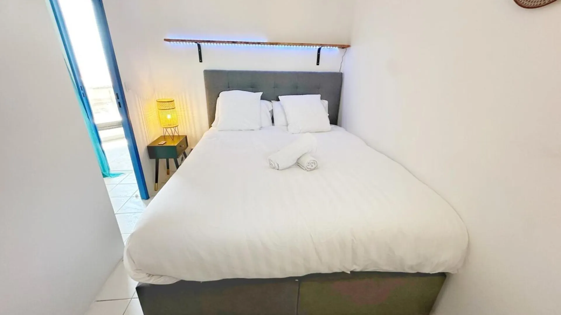 Appartement Le Seaview-Quiet-Swimming Pool-Car Park-Seafront à Cannes
