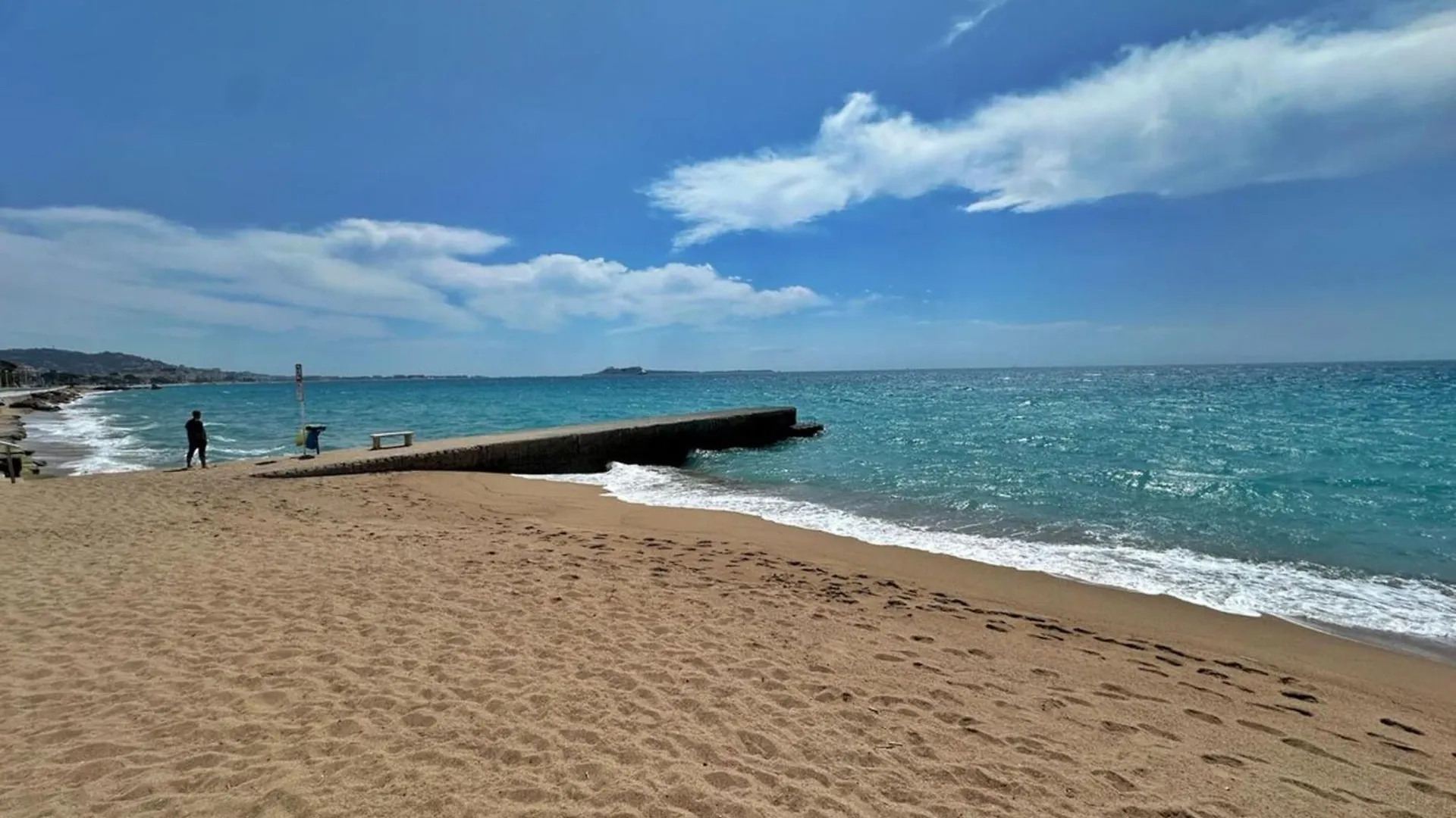 Appartement Le Seaview-Quiet-Swimming Pool-Car Park-Seafront à Cannes