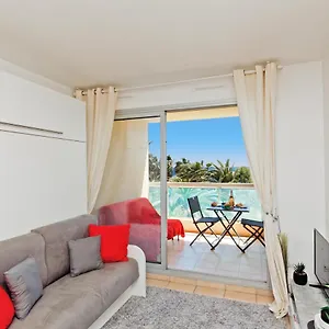  Appartement Sea Side Yourhosthelper