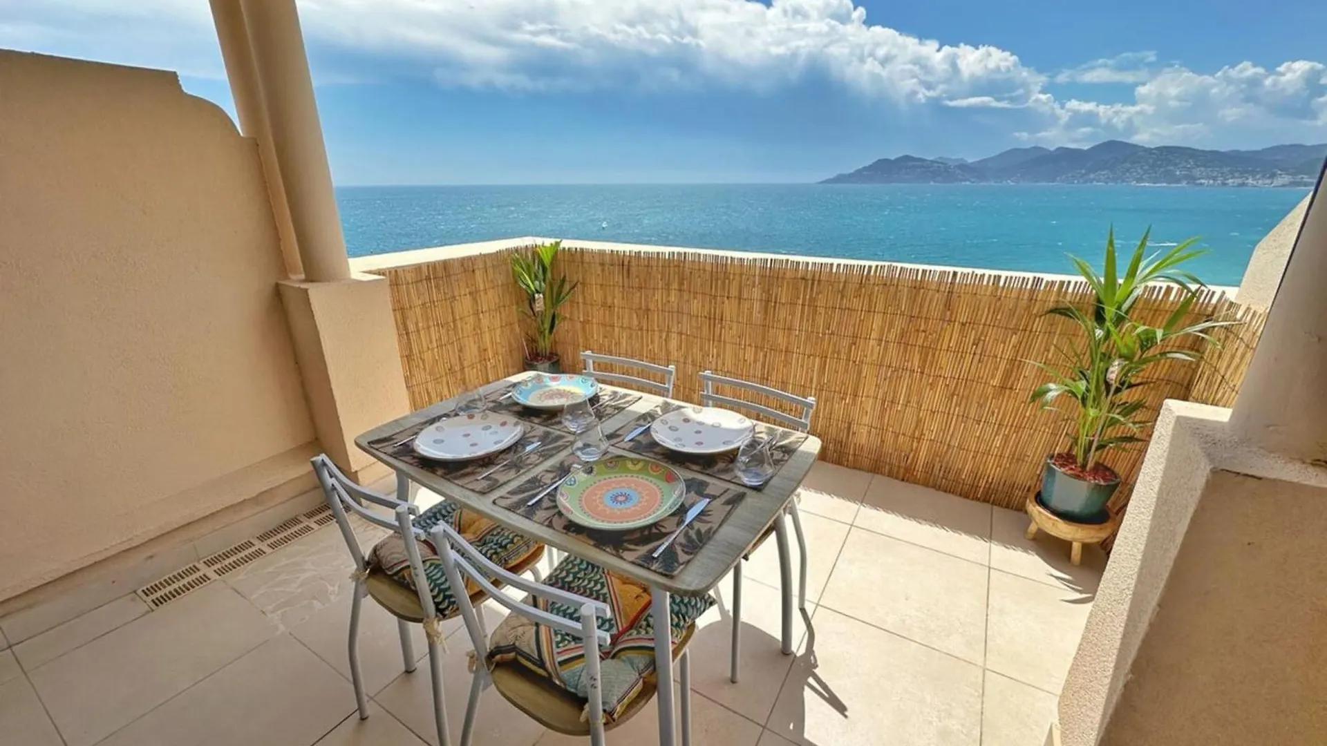 Le Seaview-Quiet-Swimming Pool-Car Park-Seafront Apartamento Cannes