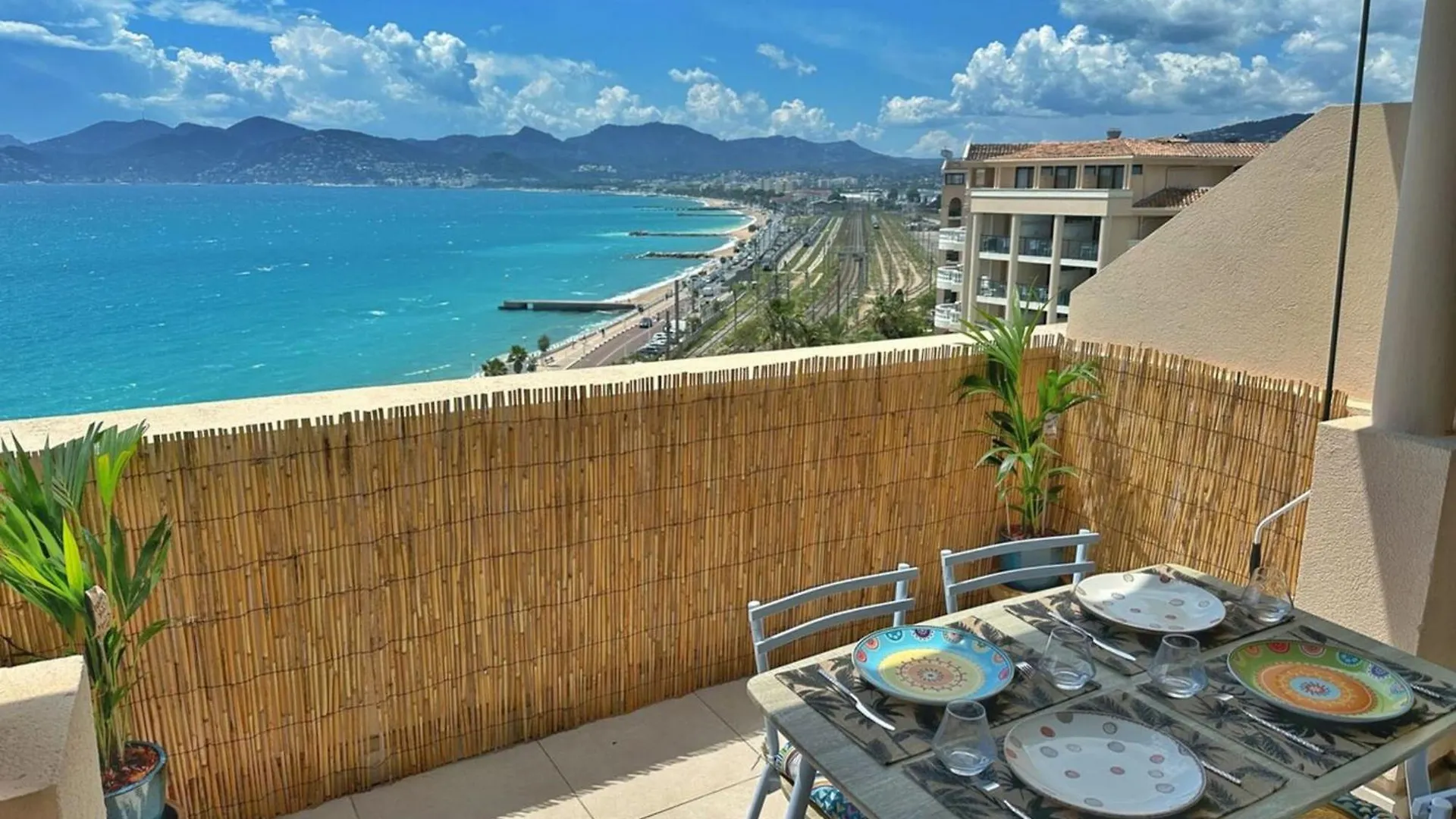 Le Seaview-Quiet-Swimming Pool-Car Park-Seafront Apartamento Cannes
